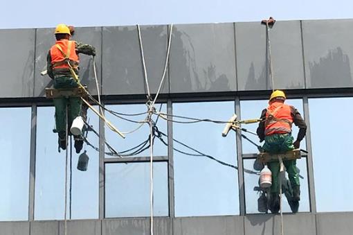 　　潮州登高作業證和高空作業證的區別