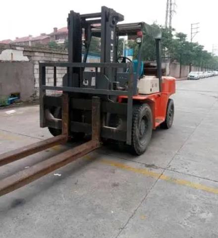 　　威海叉車證怎么報(bào)名?