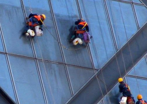 惠州高空作業證在哪里查詢(高空作業證在哪里查詢)