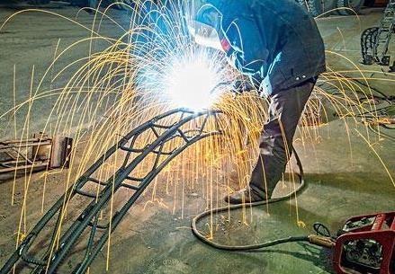 廣東電子焊工操作證怎么領取(電子焊工操作證在那領取)