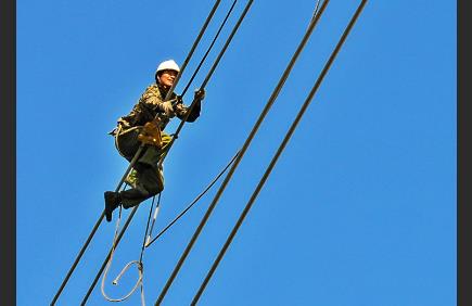 清遠高空作業證多少分合格(多少米需要高空作業證)