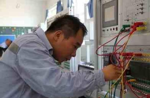 蘇州低壓電工證考試時間(蘇州低壓電工證培訓(xùn))