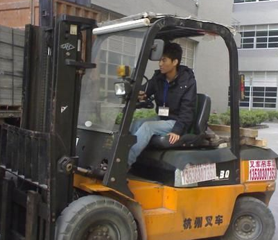 叉車