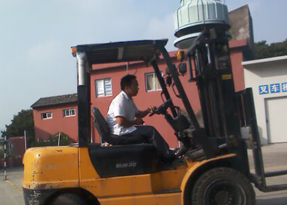 叉車