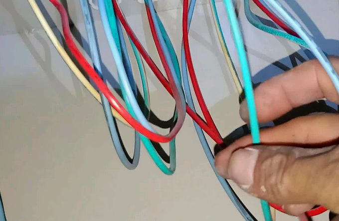 電工