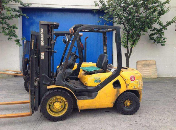 叉車