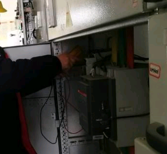電工