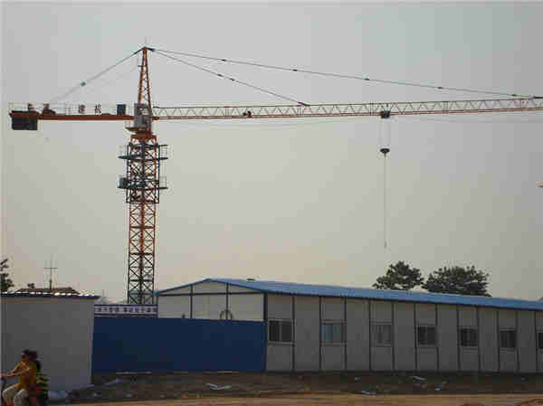 塔吊司機(jī)