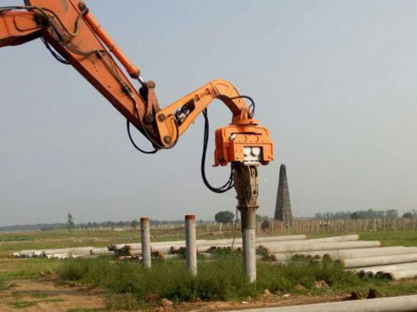 打樁機